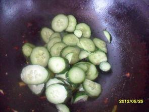 戛纳瓜怎么吃才好吃视频,解锁最佳食用秘诀