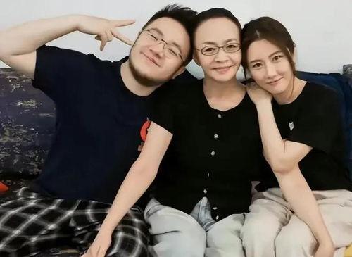 潮妈爆料吃瓜视频,揭秘吃瓜视频背后的惊人真相