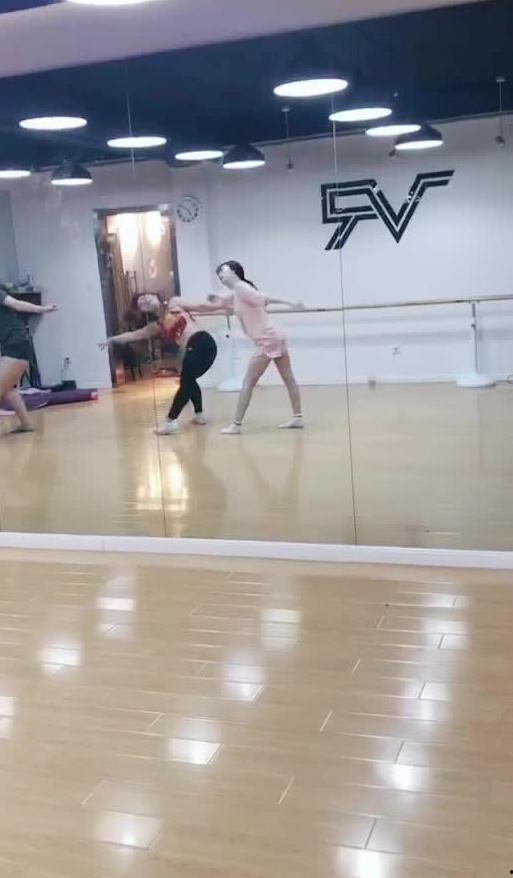 杭州芭蕾圈吃瓜事件视频